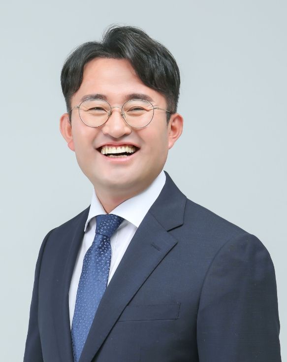 충남도의회는 안장헌 의원