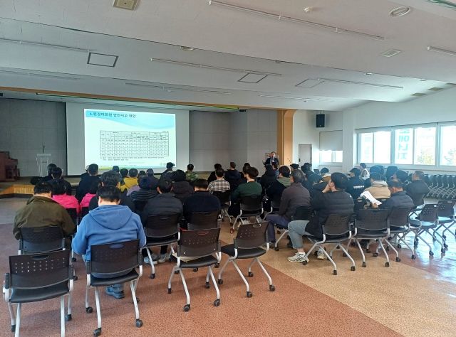 진안군, 생활폐기물 종사원 대상 산업안전보건 교육 실시