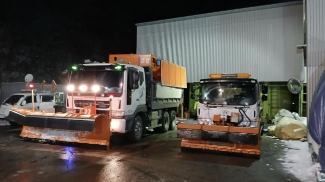 제설작업 현장 사진