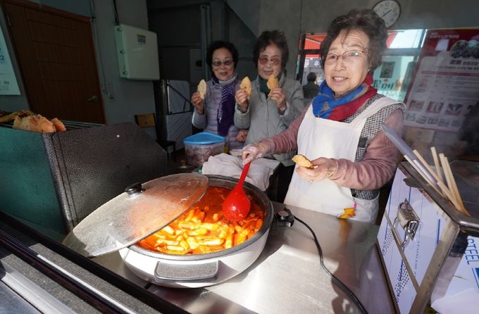 화산면 꽃메협동조합 할머니 분식집