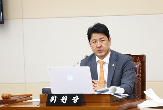강원도의회 문관현 위원장,
