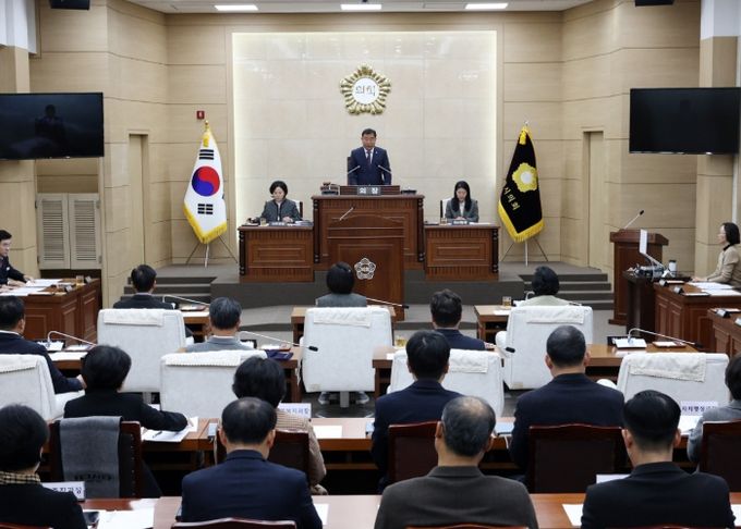 계룡시의회, 제185회 2차 정례회 모두 마무리