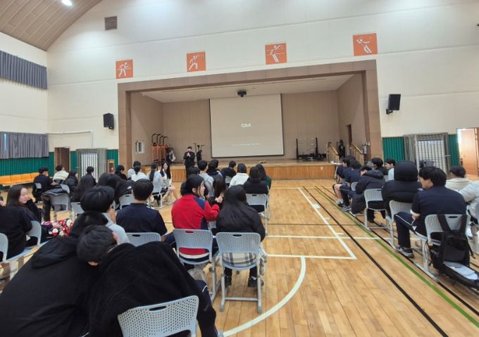 고영일 제주 출신 정보기술 창업가 초청 진로 특강