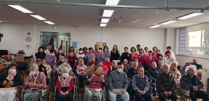 「무릉반딧불이 찾아가는 음악나눔」진행