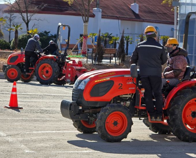 농기계 보험료 90% 지원!