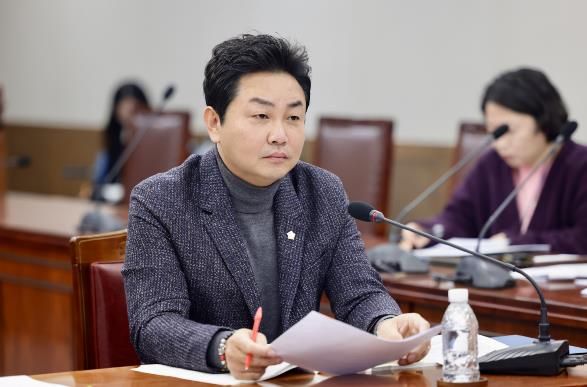 천안시의회 김철환의원 대표발의, '천안시 이동약자를 위한 경사로 설치 지원에 관한 조례안' 본회의 통과