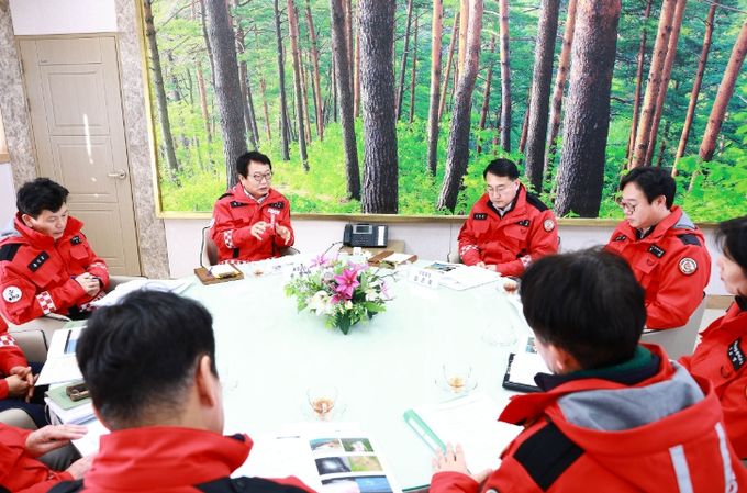 울진군, 산림청과 산불․재선충병 대응 협력 논의