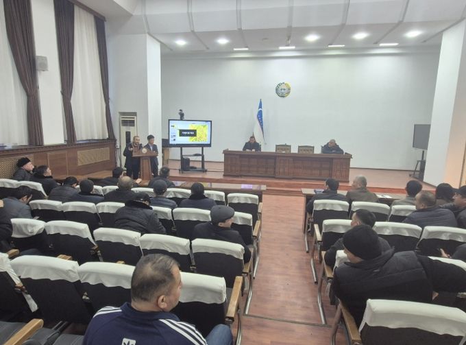 우즈베키스탄에서 벼농사 농법 교육