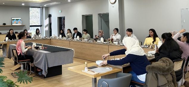 경상국립대학교(GNU) 국제처는 2월 12일 동계방학 외국인 유학생 문화탐방 행사를 개최했다.