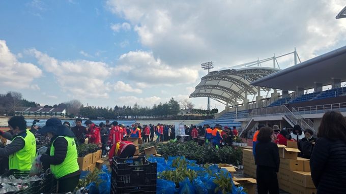 사천시, 2026년 제18회 나무나누어주기 행사 성황리 개최!