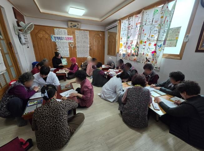 거창군 치매안심마을 3개소'우리동네 좋·치·예 '프로그램 시작