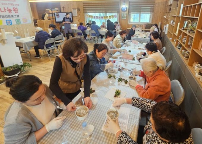 남양주시가족센터, 치매 가족 대상 ‘가족이음’ 프로그램 성료 …정서적 치유와 소통의 장 마련