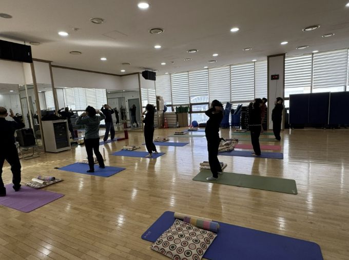 몸 펴기 생활운동 프로그램 운영 사진