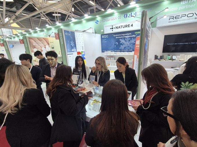 285만 달러 현장 계약 및 협약 체결