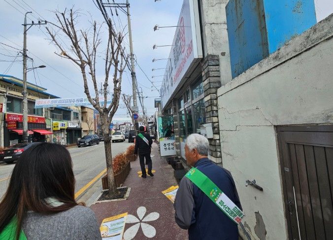 율면 청소년지도위원회, 청소년 선도 및 보호 활동 실시