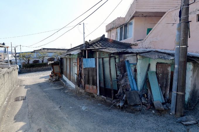 영주시는 장기간 방치된 빈집들의 체계적인 관리 기반 마련을 위해 실태조사에 착수한다(빈집모습)