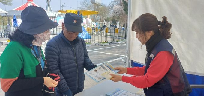 식중독 예방 홍보사진(꽃빛드리축제)