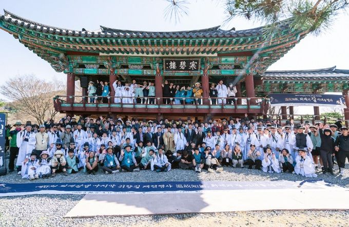 퇴계의 ‘물러남’ 따라 걷는 700리 ‘퇴계선생 마지막 귀향길 재현행사’ 순조롭게 진행