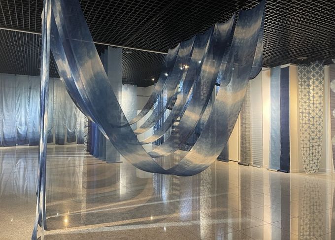 한국천연염색박물관이 한국박물관협회가 추진하는 ‘K-뮤지엄 지역 순회 전시 및 투어 지원사업’에 최종 선정됐다. 사진은 박물관 천연염색 전시 모습.