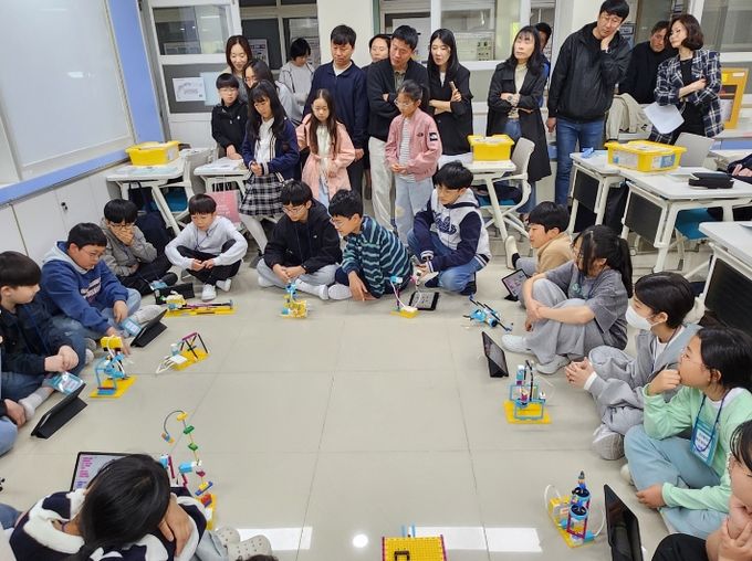 대전서부글로벌영재교육원 수업 공개의 날 운영