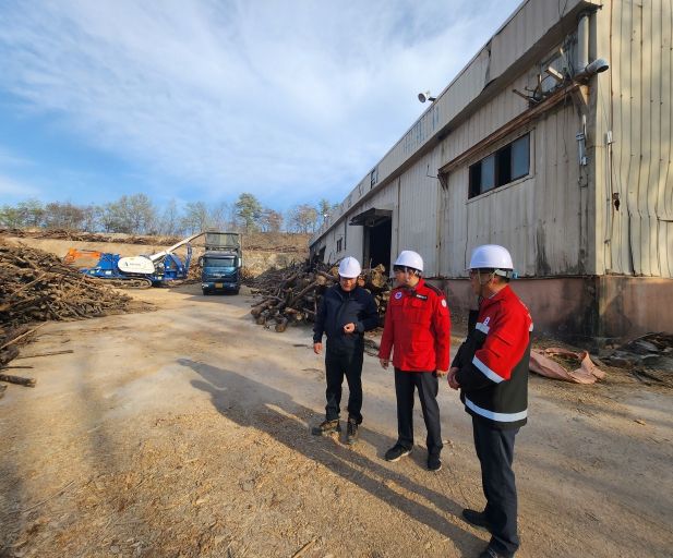 산림청은 4월 13일부터 14일까지 경북지역 산불피해목 제거사업 추진 상황을 긴급점검한다고 밝혔다.