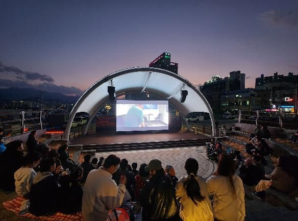 속초 선셋시네마 전경