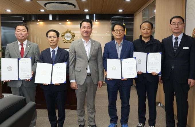 예천군의회, 2025회계연도 결산검사위원 위촉