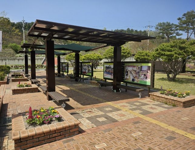 상주박물관, 봄꽃 식재로 화사한 관람 환경 조성