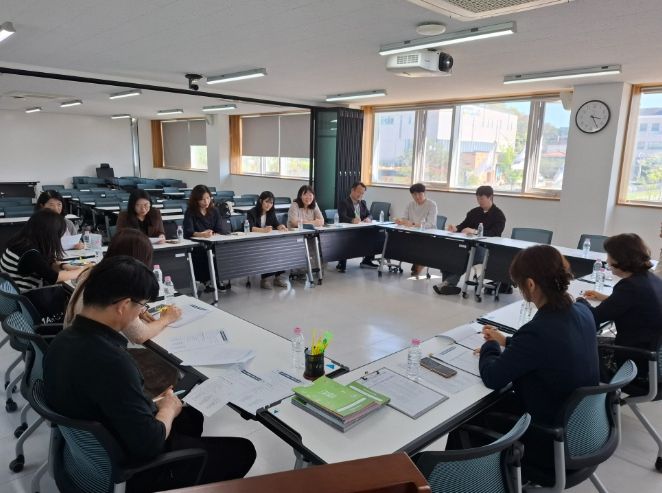 협의회를 통해 진로체험 프로그램 발전 방향 모색